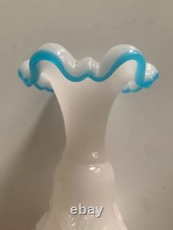 Ancienne Paire De Vases En Opaline Napoleon III Baccarat