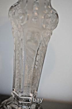 Ancienne Paire de Bougeoir en Verre Moulé Transparent et Givré en Relief