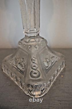 Ancienne Paire de Bougeoir en Verre Moulé Transparent et Givré en Relief