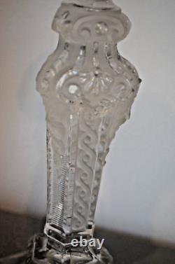 Ancienne Paire de Bougeoir en Verre Moulé Transparent et Givré en Relief