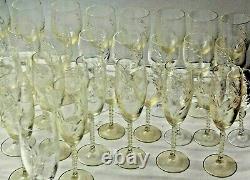 Ancienne Serie De Verre En Cristal Cisele Pied Tourne Flute Champagne Vin Eau