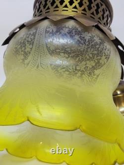 Ancienne Suspension Globe Tulipe En Verre Ou Cristal Vert Jaune Gravé À L'acide