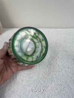 Ancienne bonbonnière en cristal doublé de couleur Baccarat ou Saint Louis XIX