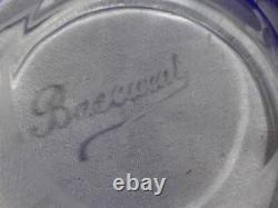 Ancienne bonbonnière overlay bleu en cristal de Baccarat taillé signé superbe