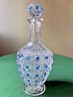Ancienne carafe Baccarat Diamants Pierreries doublée bleu