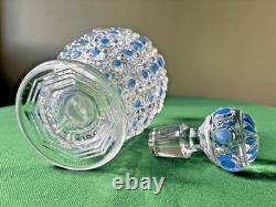 Ancienne carafe Baccarat Diamants Pierreries doublée bleu