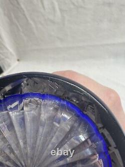 Ancienne carafe en cristal de BACCARAT overlay doublé bleu Modèle LAGNY