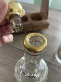 Ancienne cave à liqueur en cristal doré Baccarat époque fin XIX siècle