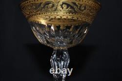 Ancienne coupe à champagne en cristal de Saint Louis modèle Callot, h. 15.7 cm C