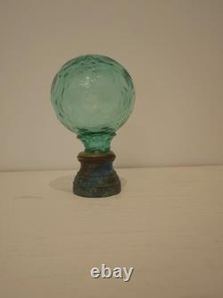 Ancienne et rare Boule d'escalier cristal d'ouraline uranium taillé Baccarat