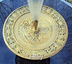 Ancienne jolie coupe vase centre de table pied en bronze et vase en cristal