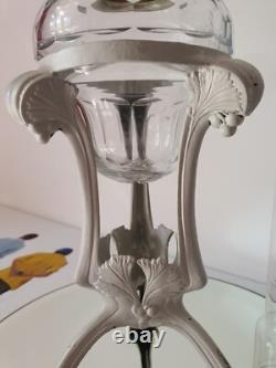 Ancienne lampe à pétrole Art-nouveau Cristal Baccarat