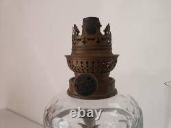 Ancienne lampe à pétrole Art-nouveau Cristal Baccarat