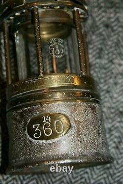 Ancienne lampe de mineur avec son verre cristal de Baccarat