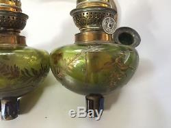 Ancienne paire de lampes à pétrole de piano en cristal ou verre taillé