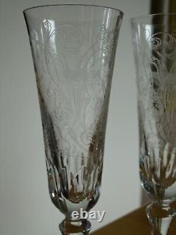 BACCARAT 2 ANCIENNES FLUTES A CHAMPAGNE CRISTAL MODELE PARME ht 17,3 cm
