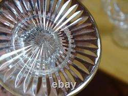 BACCARAT 2 ANCIENS VERRES A VIN BLANC CRISTAL MODELE JONZAC GOLD ht 12,8 cm