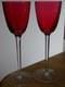 BACCARAT 2 ANCIENS VERRES A VIN DU RHIN ROEMER CRISTAL COULEUR ROUGE ht 19 cm