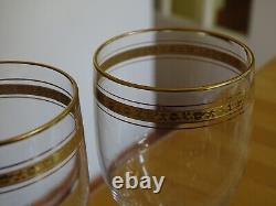 BACCARAT 3 ANCIENS VERRES A VIN CRISTAL MODELE FANTAISIE GOLD OR ht 11,8 cm