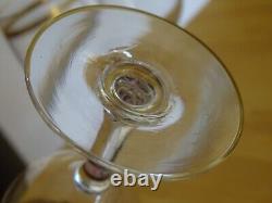 BACCARAT 3 ANCIENS VERRES A VIN CRISTAL MODELE FANTAISIE GOLD OR ht 11,8 cm