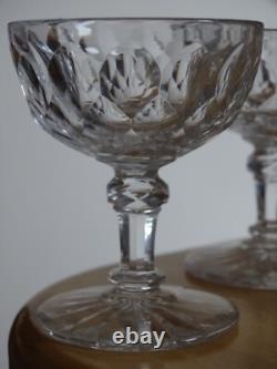 BACCARAT 4 ANCIENS VERRES A LIQUEUR EN CRISTAL TAILLER MODELE JUVISY ht 7,2 cm
