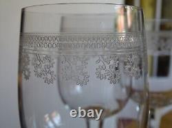 BACCARAT 4 GRANDS ANCIENS VERRES A EAU EN CRISTAL MODELE POMPADOUR ht 17,5 cm