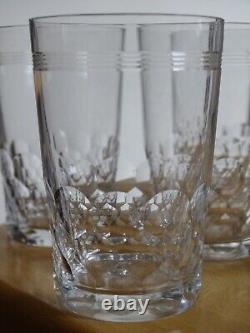 BACCARAT 5 ANCIENS VERRES A VIN BLANC OU ROUGE CRISTAL FORME GOBELET CHAUNY 8 cm