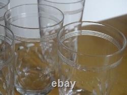BACCARAT 5 ANCIENS VERRES A VIN BLANC OU ROUGE CRISTAL FORME GOBELET CHAUNY 8 cm