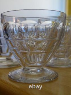 BACCARAT 6 ANCIENS VERRES A APERITIF EN CRISTAL MODELE CHARMES ht 6 cm lot n°1