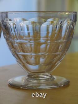 BACCARAT 6 ANCIENS VERRES A APERITIF EN CRISTAL MODELE CHARMES ht 6 cm lot n°1