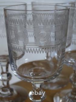 BACCARAT 6 ANCIENS VERRES A APERITIF PORTO CRISTAL MODELE CHANEL 3458 ht 9 cm