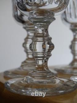 BACCARAT 6 ANCIENS VERRES A LIQUEUR CRISTAL MOD TULIPE COTES CREUSES ht 9,8 cm