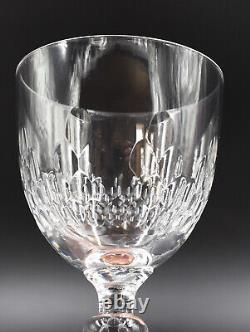 BACCARAT 6 anciens verres à vin modèle Richelieu gravé en écailles H= 12.2 cm