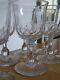 BACCARAT 7 ANCIENS VERRES APERITIF CRISTAL FORME TULIPE ECAILLES ht 10 cm