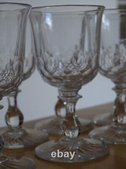 BACCARAT 7 ANCIENS VERRES APERITIF CRISTAL FORME TULIPE ECAILLES ht 10 cm