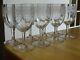 BACCARAT 8 ANCIENS VERRES A VIN CRISTAL GRAVURE FLEURS DE LYS CHABLIS ht 11,5 cm
