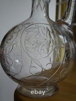 BACCARAT ANCIENNE CARAFE A VIN CRISTAL MODELE GRAVURE circa 1900