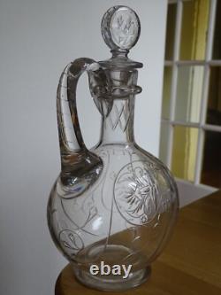 BACCARAT ANCIENNE CARAFE A VIN CRISTAL MODELE GRAVURE circa 1900