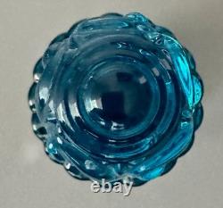 BACCARAT Ancien Flacon en Cristal Moulé Bleu Turquoise Modèle Moulure Russe