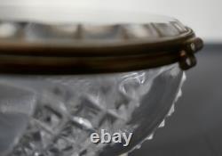 BACCARAT Ancienne Boîte en cristal moulé Serpentine