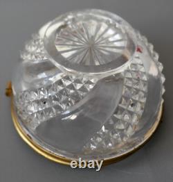 BACCARAT Ancienne Boîte en cristal moulé Serpentine