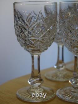 BACCARAT CRISTAL MOD COLBERT 10 ANCIENS PETITS VERRES LIQUEUR signés ht 8,7 cm