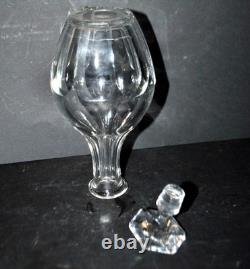 BACCARAT Carafe ancienne Malmaison en cristal taillé à côte plate Harcourt 21cm