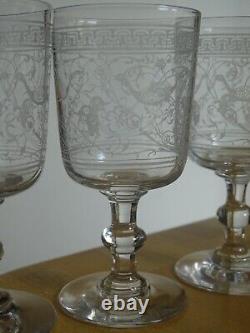 BACCARAT RARE 4 ANCIENS VERRES APERITIF CRISTAL GRAVURE PAON ht 10,5 cm 19 EME