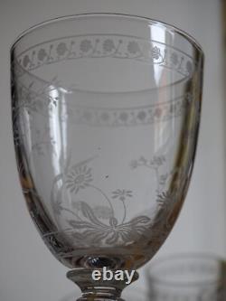 BACCARAT RARE 6 ANCIENS VERRES A VIN CRISTAL GRAVURE PAQUERETTES ht 12,2 cm 1890