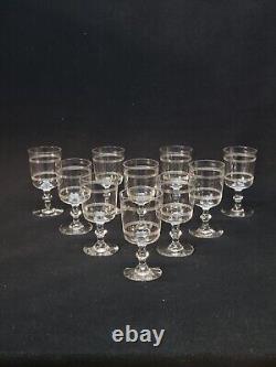 Baccarat 10 Anciens Verres À Vin Cristal Gravé Modèle Cylindrique Filets H 10,5