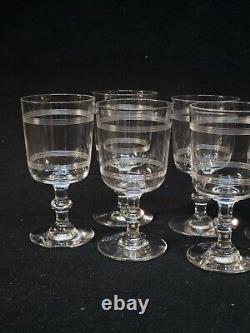 Baccarat 10 Anciens Verres À Vin Cristal Gravé Modèle Cylindrique Filets H 10,5