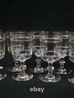 Baccarat 10 Anciens Verres À Vin Cristal Gravé Modèle Cylindrique Filets H 10,5