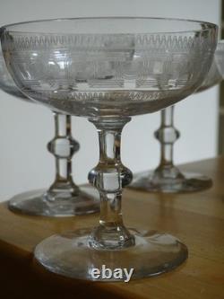 Baccarat 4 Anciennes Coupes A Champagne Cristal Modele Chanel 3458