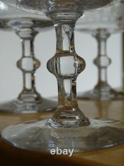Baccarat 4 Anciennes Coupes A Champagne Cristal Modele Chanel 3458 Baccarat 4 Anciennes Coupes A Champagne Cristal Modele Chanel 3458